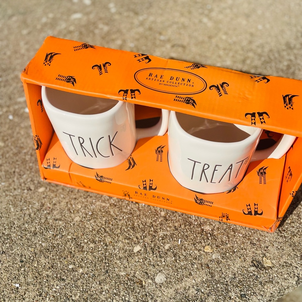 Rae Dunn Trick & Treat Ceramic Coffee Mug Set